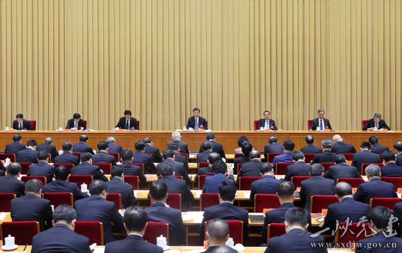 12月28日至29日，中央农村工作会议在北京举行。中共中央总书记、国家主席、中央军委主席习近平出席会议并发表重要讲话。新华社记者 王晔 摄